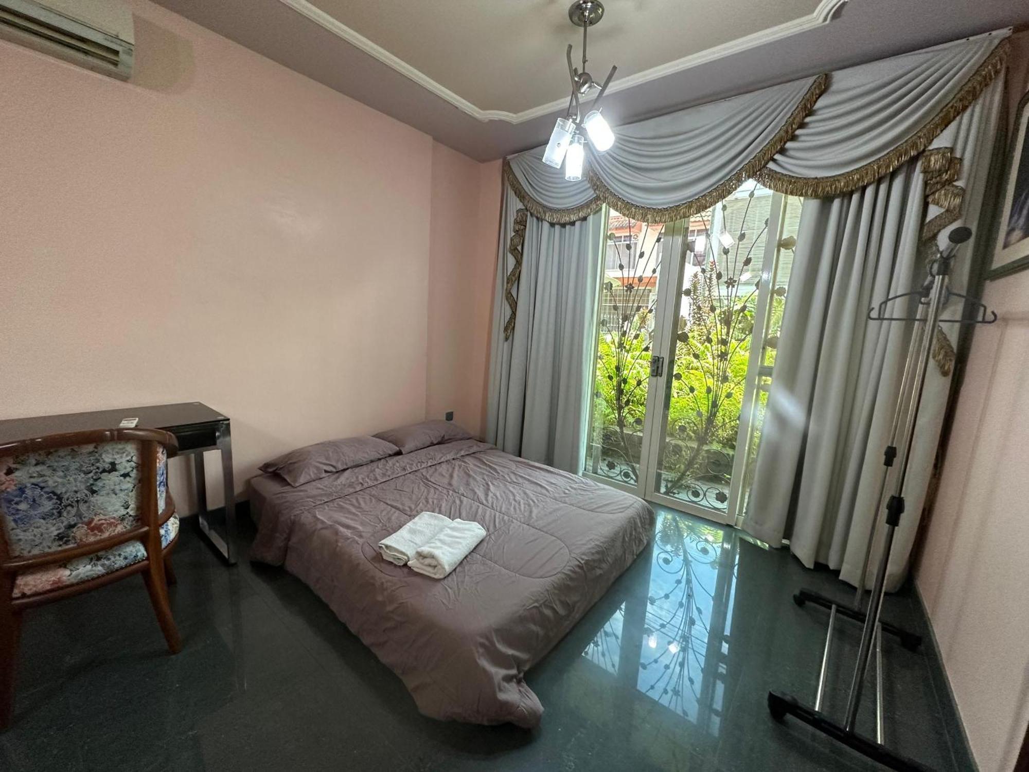 Seladah Stay Kuching Exterior foto