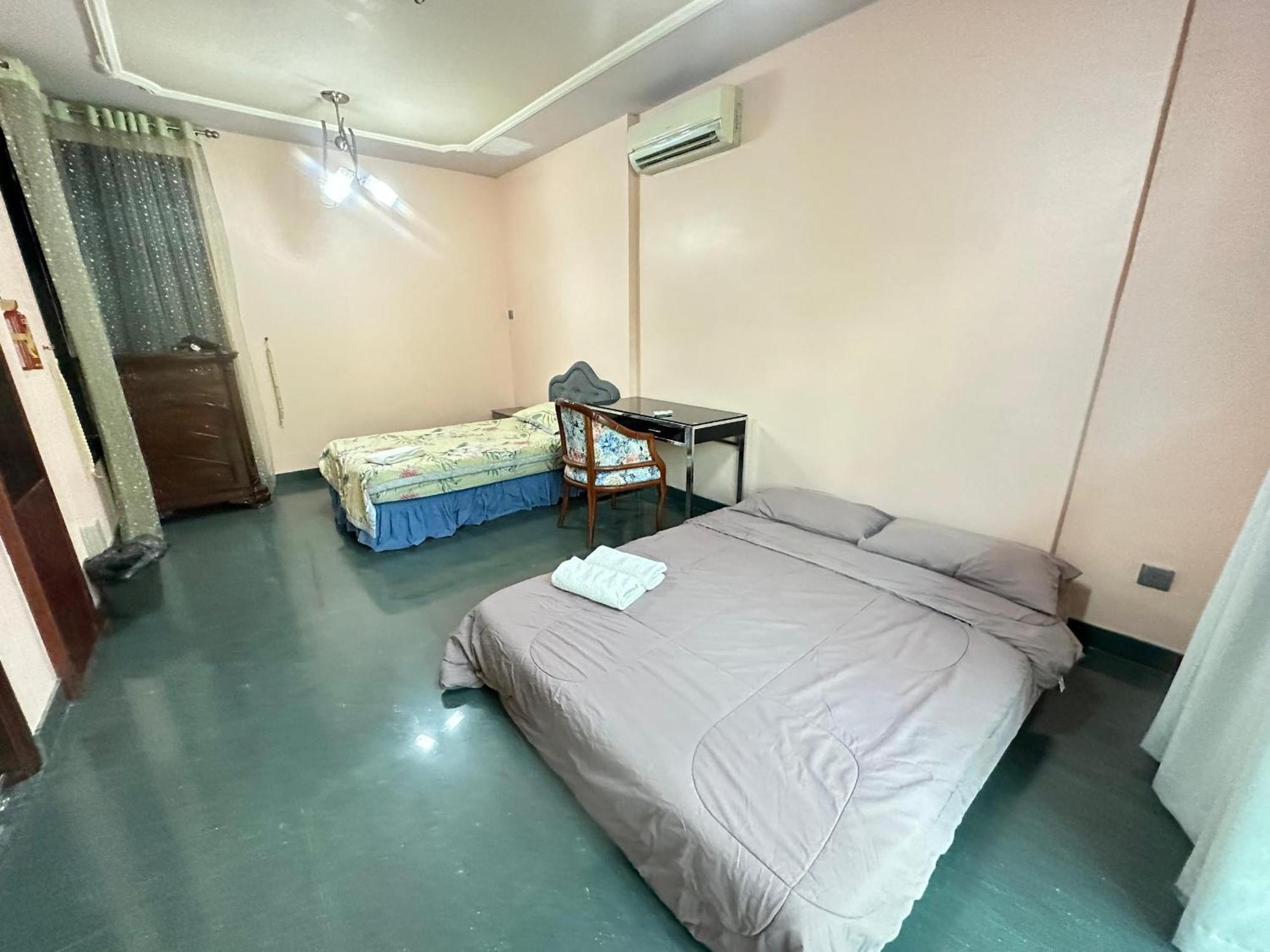 Seladah Stay Kuching Exterior foto